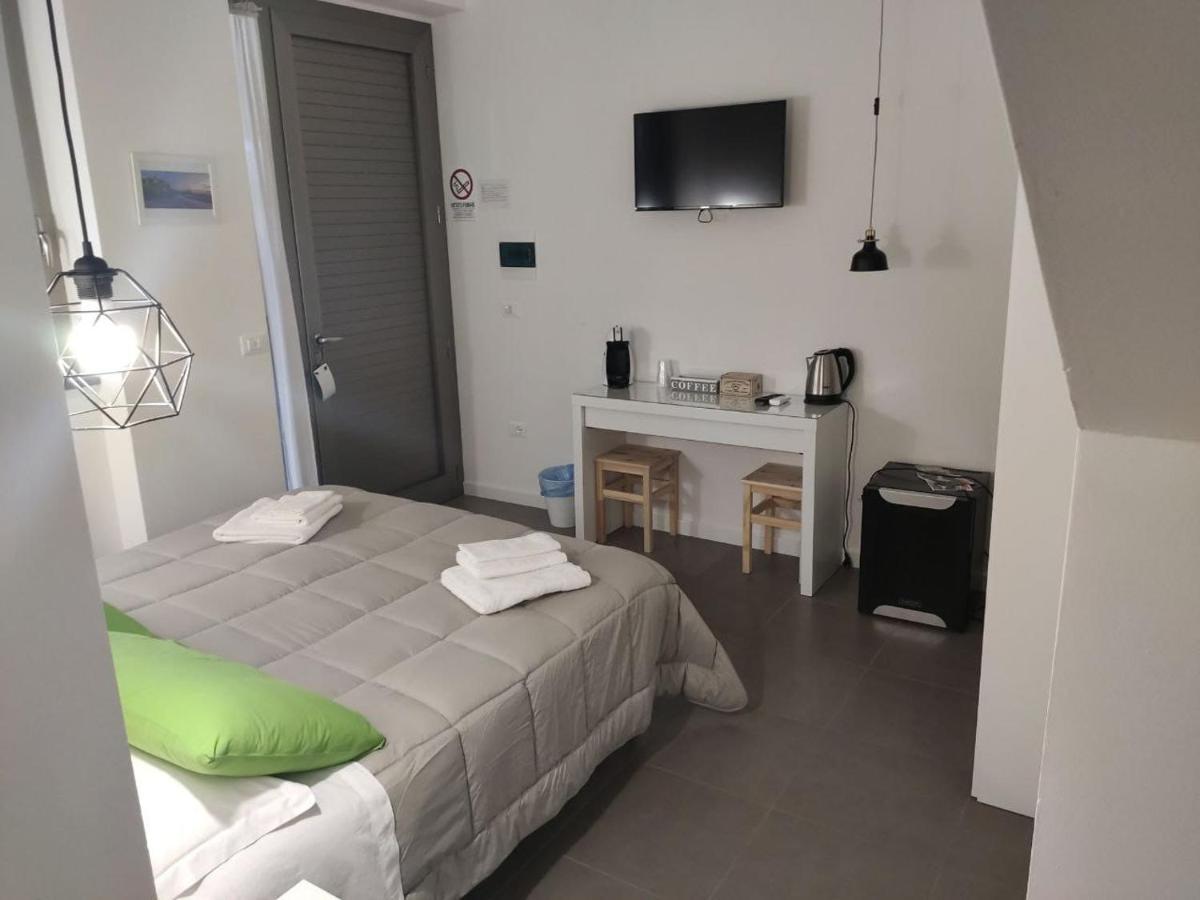 B&B Nicole Санта-Марія-дель-Чедро Екстер'єр фото